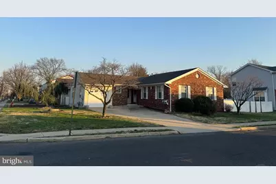 800 Bridgeboro Street, Riverside, NJ 08075 - Photo 1