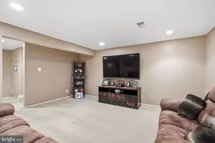 27 Compass Cir, Mount Laurel, NJ 08054 - Photo 23