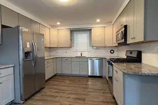 228 W 3rd St, Florence, NJ 08518 - Photo 5