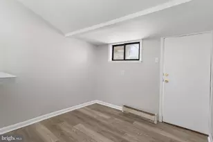 415 Wood St, Burlington, NJ 08016 - Photo 11