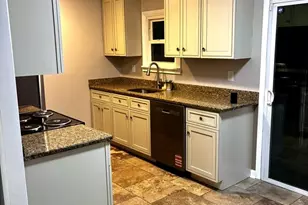 129 Green, Edgewater Park, NJ 08010 - Photo 5