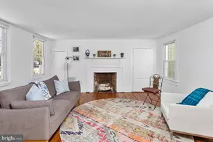 46 2nd St, Bordentown, NJ 08505 - Photo 7