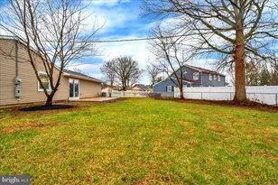 1 Hawley Pl, Willingboro, NJ 08046 - Photo 35