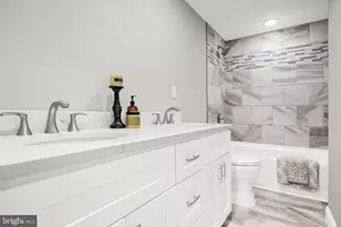 50 Pine St, Mount Holly, NJ 08060 - Photo 21