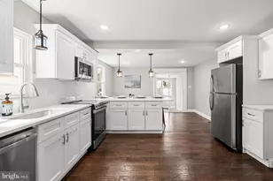 50 Pine St, Mount Holly, NJ 08060 - Photo 9