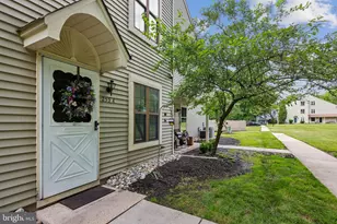 253 Everly Ct, Mount Laurel, NJ 08054 - Photo 1
