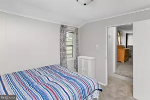 137 2nd St, Bordentown, NJ 08505 - Photo 17