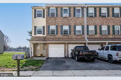 127 Chaucer Road, Mount Laurel, NJ 08054 - Photo 1