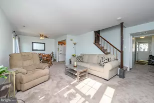 127 Chaucer Rd, Mount Laurel, NJ 08054 - Photo 5