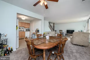 127 Chaucer Rd, Mount Laurel, NJ 08054 - Photo 7