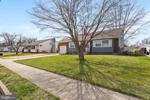 116 Lucas Dr, Bordentown, NJ 08505 - Photo 3