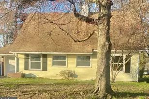 101 Somerset Dr, Willingboro, NJ 08046 - Photo 1