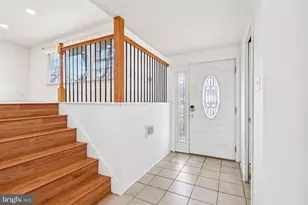 101 Leeds Rd, Mount Laurel, NJ 08054 - Photo 9