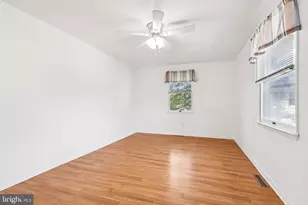 101 Leeds Rd, Mount Laurel, NJ 08054 - Photo 31