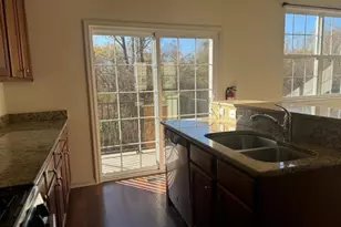 109 Creekside Wy, Burlington, NJ 08016 - Photo 5