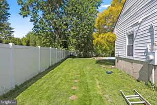 112 Williamsburg Way, Mount Laurel, NJ 08054 - Photo 11