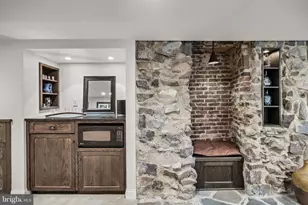 201 E Oak Ave, Moorestown, NJ 08057 - Photo 59