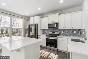 14 Lilac Cir, Mount Laurel, NJ 08054 - Photo 11