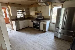 1212 Wood St, Burlington, NJ 08016 - Photo 9