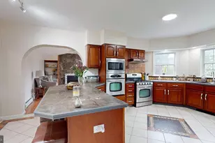 226 Ark Rd, Mount Laurel, NJ 08054 - Photo 3