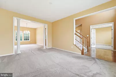704 Varga Circle, Florence, NJ 08518 - Photo 9