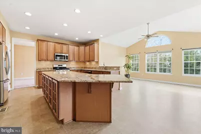704 Varga Circle, Florence, NJ 08518 - Photo 19