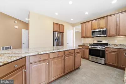 704 Varga Circle, Florence, NJ 08518 - Photo 27