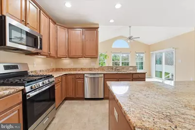 704 Varga Circle, Florence, NJ 08518 - Photo 17