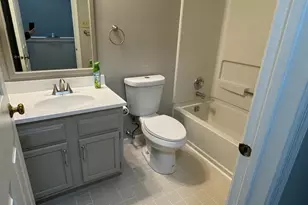 201 Williamsburg Ct, Marlton, NJ 08053 - Photo 9