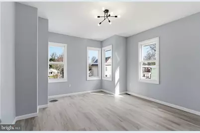 217 W Union Street, Burlington, NJ 08016 - Photo 17