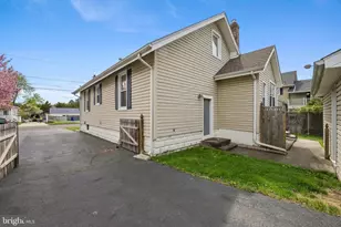 323 Maple Ave, Delanco, NJ 08075 - Photo 21
