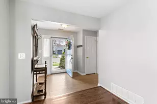 303 Moonseed Pl, Mount Laurel, NJ 08054 - Photo 9