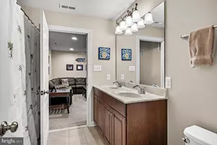 10 Brinklow Ct, Medford, NJ 08055 - Photo 35