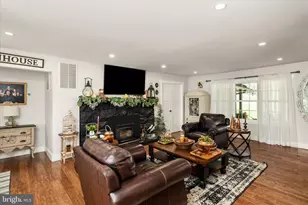 158 Larrison Rd, Wrightstown, NJ 08562 - Photo 9