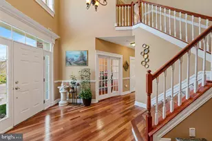 110 Rosewood Dr, Bordentown, NJ 08505 - Photo 3