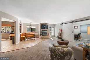 213 Augusta Cir, Mount Laurel, NJ 08054 - Photo 3