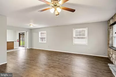 47 Holstone Lane, Willingboro, NJ 08046 - Photo 5