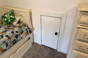 84 E Burlington St, Bordentown, NJ 08505 - Photo 27