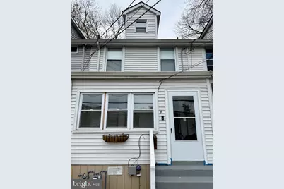 84 E Burlington Street, Bordentown, NJ 08505 - Photo 9