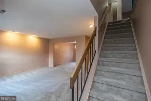 111 Sandhurst Dr, Mount Laurel, NJ 08054 - Photo 23