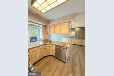 111 Sandhurst Drive, Mount Laurel, NJ 08054 - Photo 15