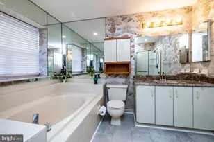 111 Sandhurst Dr, Mount Laurel, NJ 08054 - Photo 43