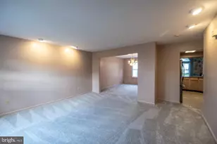 111 Sandhurst Dr, Mount Laurel, NJ 08054 - Photo 29