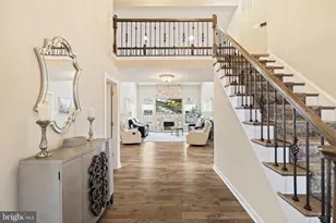 1 Broadacre Ct, Mount Laurel, NJ 08054 - Photo 3