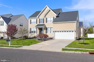 16 Meadow Run Rd, Bordentown, NJ 08505 - Photo 3