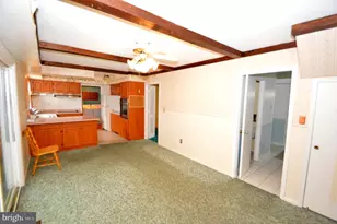 8 Holton Ln, Willingboro, NJ 08046 - Photo 7