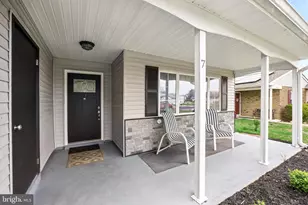 7 Picardy Pl, Southampton, NJ 08088 - Photo 3