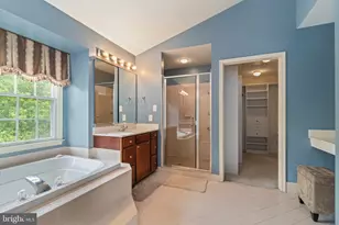 132 Country Club Dr, Moorestown, NJ 08057 - Photo 27