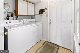 100 Woodlake Dr, Marlton, NJ 08053 - Photo 31