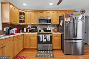 109 E Mill Rd, Maple Shade, NJ 08052 - Photo 15